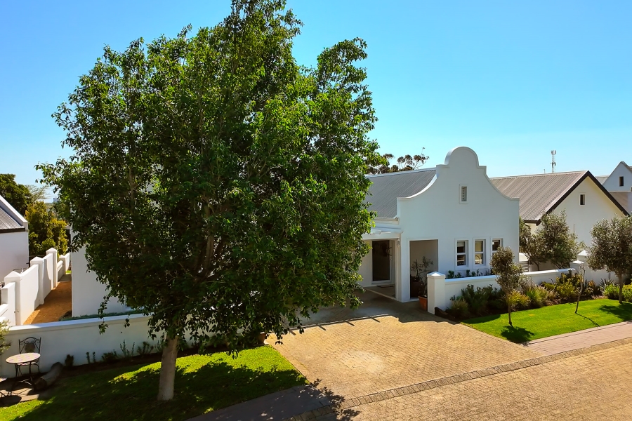 4 Bedroom Property for Sale in Croydon Vineyard Estate Western Cape